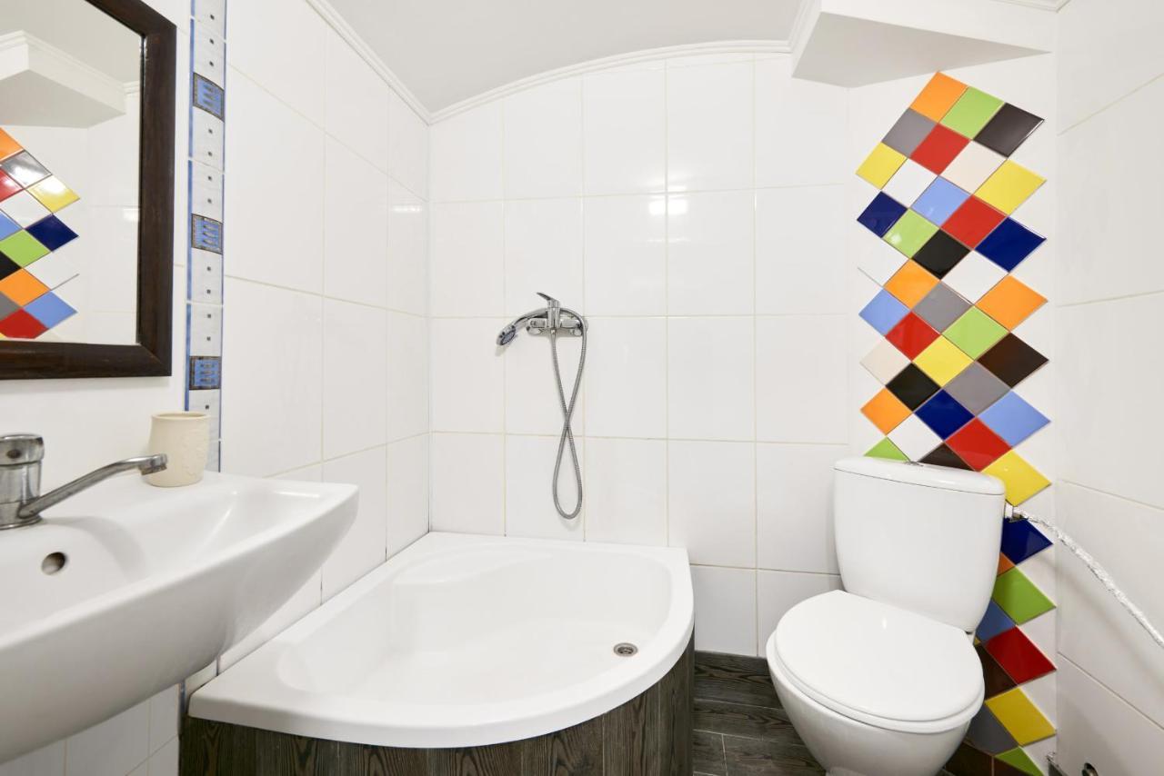 Квартира Для Вас! Вул. Голинського, 8! Apartment Лвив Екстериор снимка