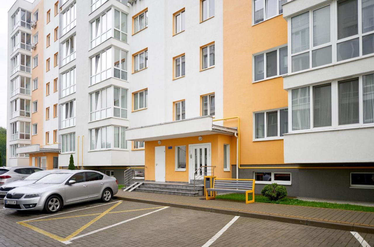 Квартира Для Вас! Вул. Голинського, 8! Apartment Лвив Екстериор снимка