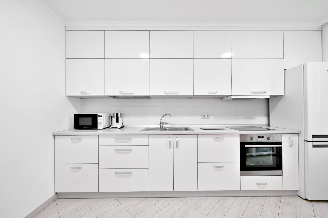 Квартира Для Вас! Вул. Голинського, 8! Apartment Лвив Екстериор снимка