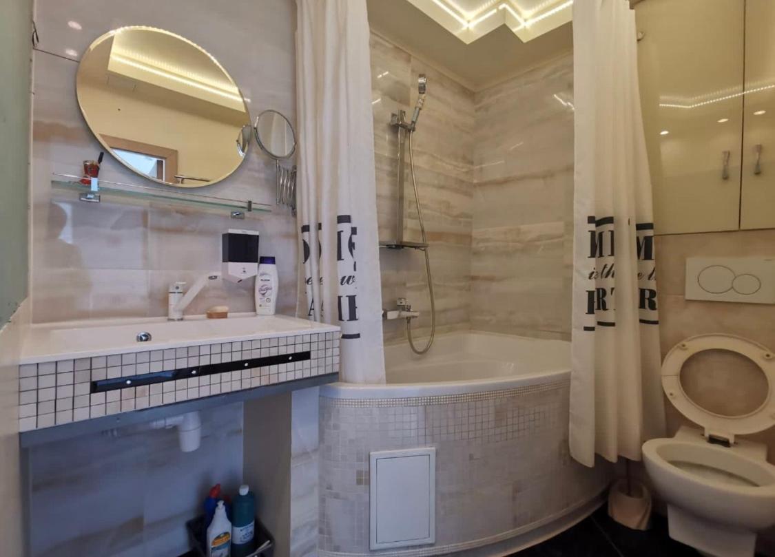 Квартира Для Вас! Вул. Голинського, 8! Apartment Лвив Екстериор снимка