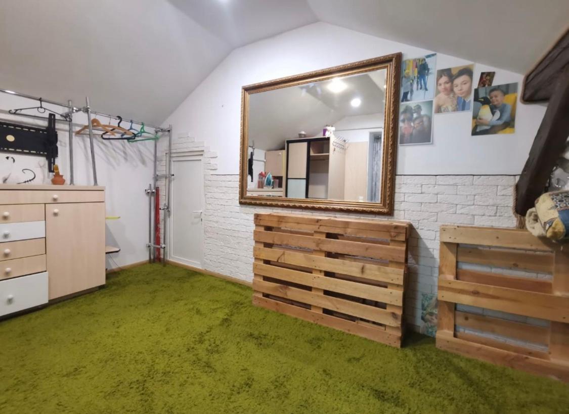 Квартира Для Вас! Вул. Голинського, 8! Apartment Лвив Екстериор снимка